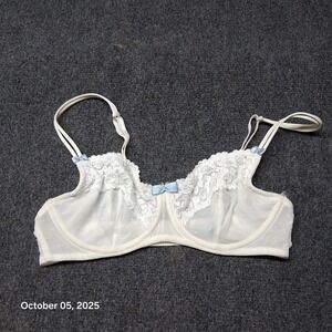 Adore Me Bra Size 32 D Cup White Lace Semi Sheer‎ Sexy